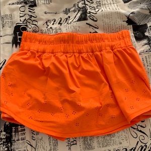 Orange skirt size 6 lulu